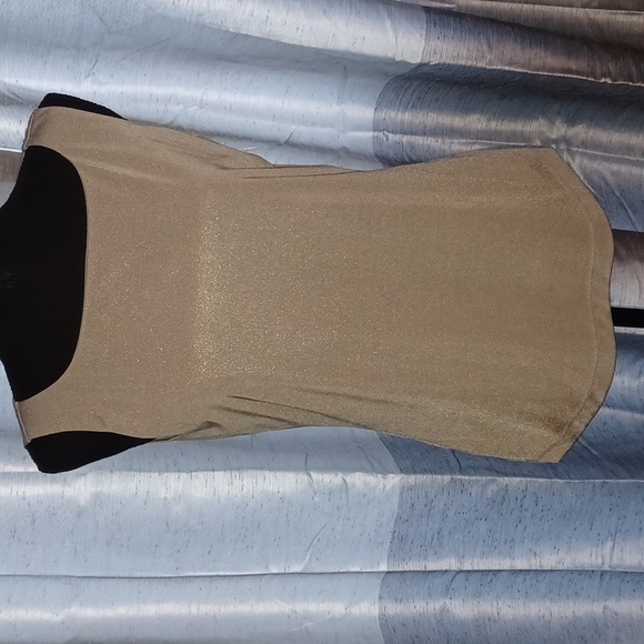 Chico's Tops - Chico's Travelers collection, grey, shimmer,  Tank Top. Chico's SZ 0, Small